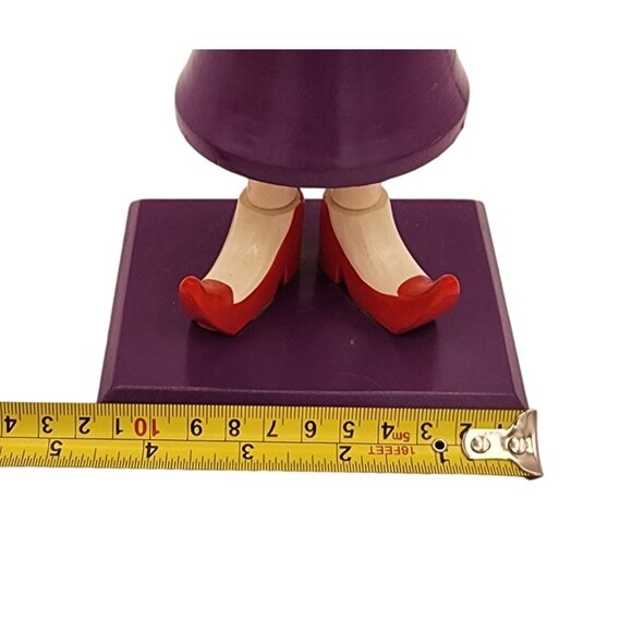 Posh Red Hat Society Nutcracker Figurine Woman In Purple Halloween Holiday Gift - Picture 8 of 9